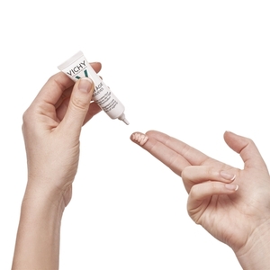 Средство Vichy Slow Age для кожи вокруг глаз против признаков старения 15 мл